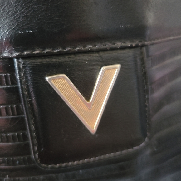 ❤️✨️Vintage Mario Valentino Clutch✨️❤️ - Picture 3 of 10